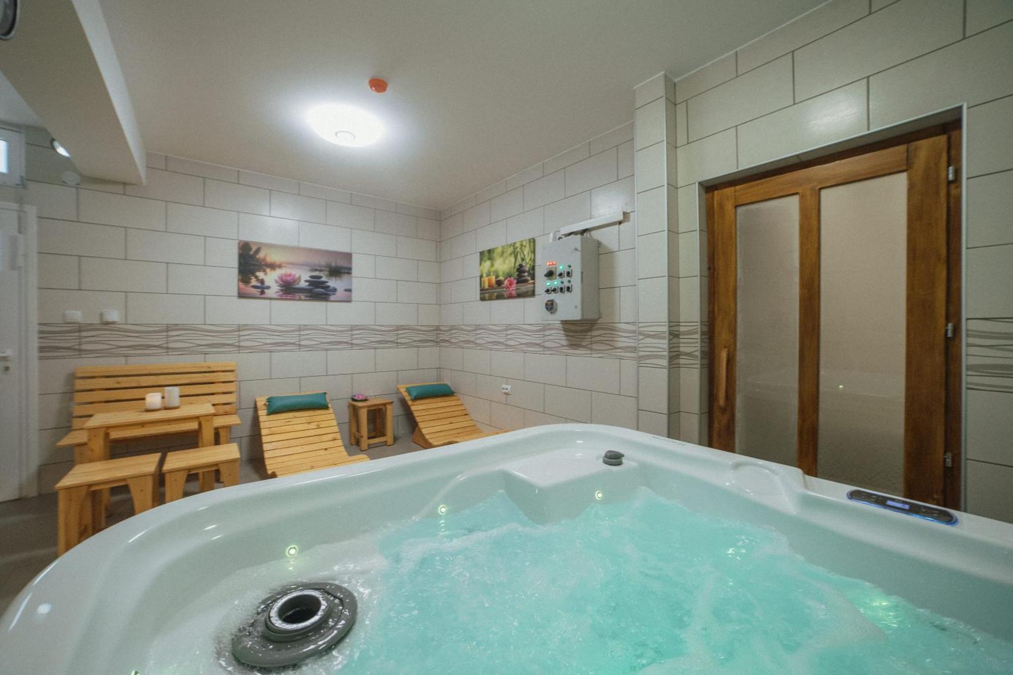As Apartmani Pirot Luaran gambar